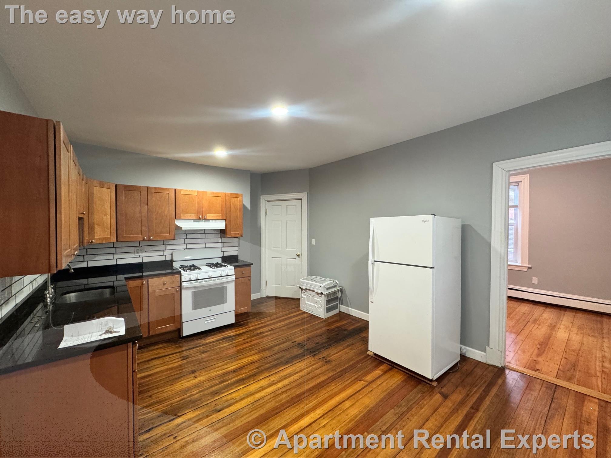 Building Photo - 119 Harvard St