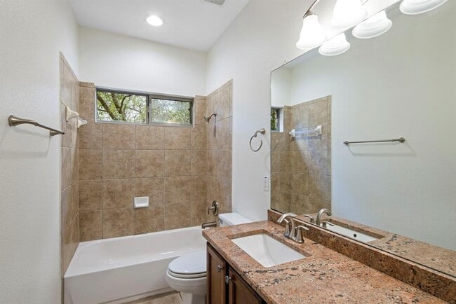 Building Photo - 15712 Sayan Cove