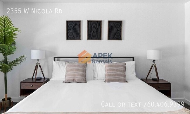 Building Photo - 2355 W Nicola Rd