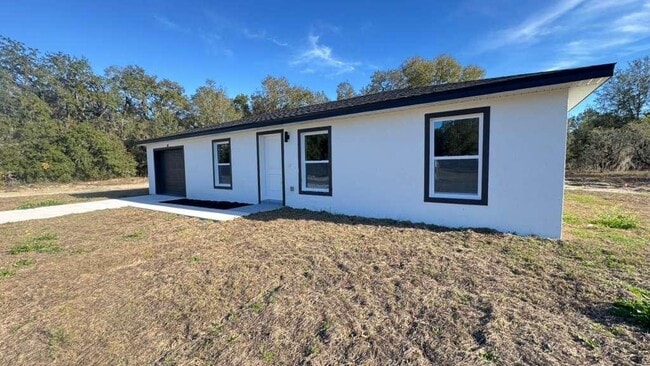 Building Photo - 14 Locust Radial