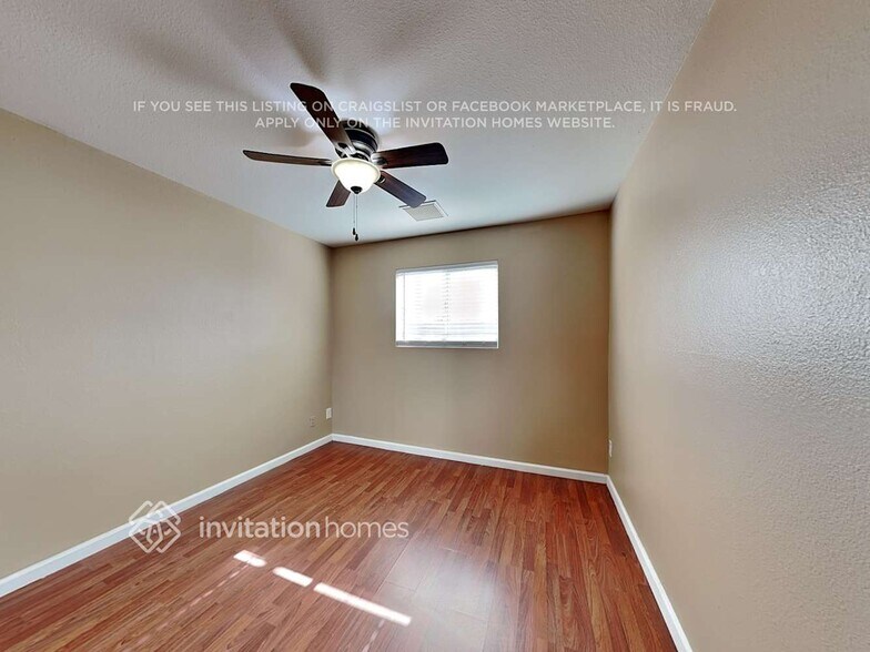 Building Photo - 2184 E Broadmor Dr