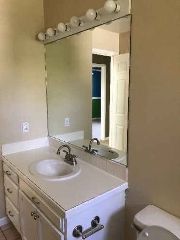 Building Photo - 8058 Centrebridge Dr