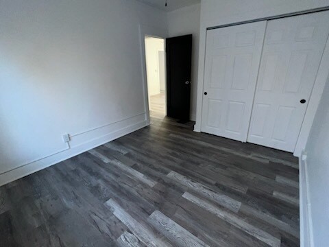 Building Photo - 122 Redfield Pl