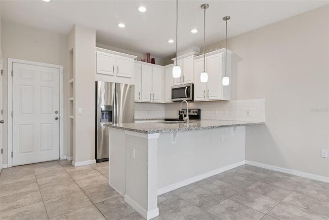 Building Photo - 2200 Garden Belle Dr