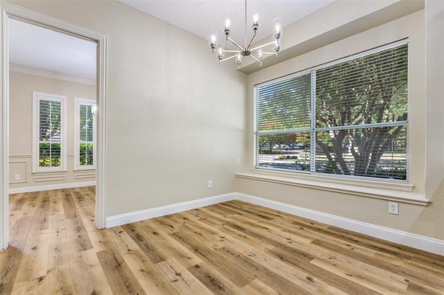 Building Photo - 2514 Maywood Ln