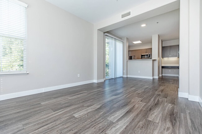 Building Photo - Bellecour Way Apartment Homes