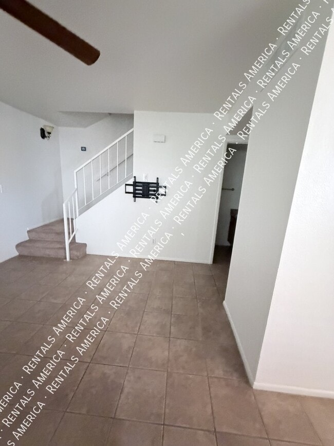 Building Photo - 1254 N 85th Pl