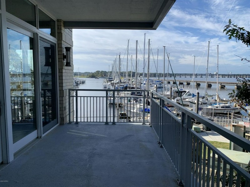 Building Photo - 101 Sky Sail Blvd