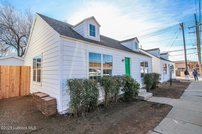 Primary Photo - 1705 Avenue T