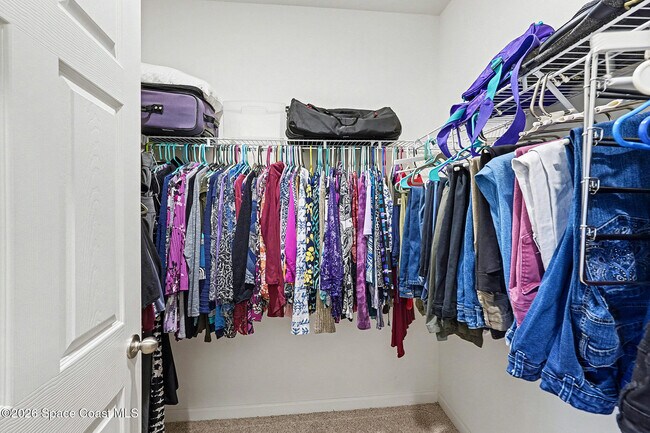 Building Photo - 543 Old Country SE Rd