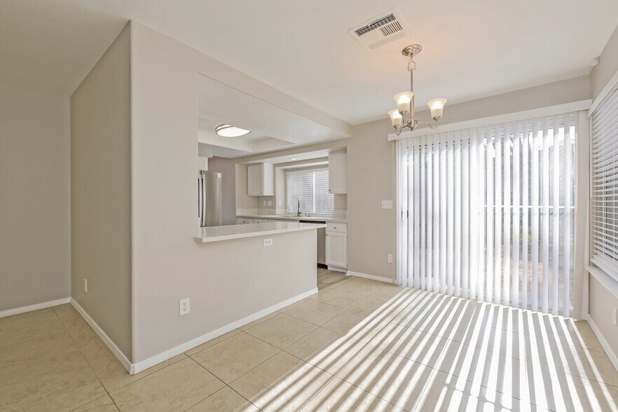 Building Photo - 58 Ginger Lily Terrace
