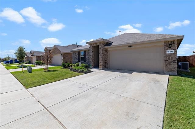 Building Photo - 16429 Porterfield Ln