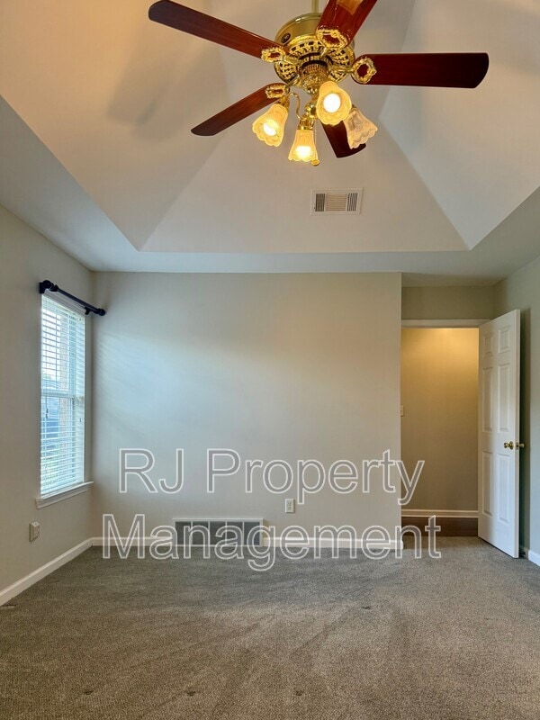 Building Photo - 11579 Mahogany Dr