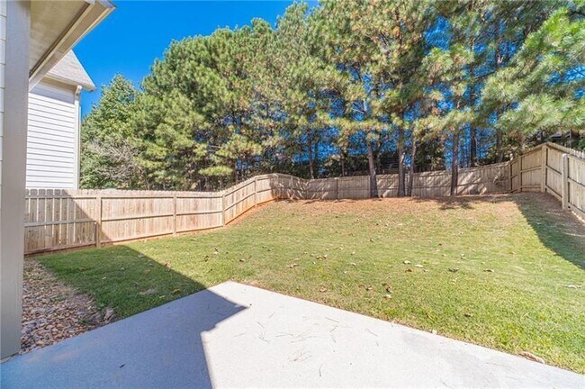 Building Photo - 796 Grenier Terrace NE