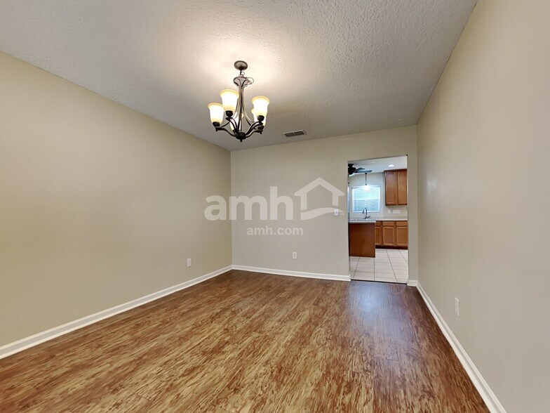 Building Photo - 525 Juniper Spring Ct