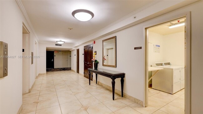 Building Photo - 2851 NE 183rd St