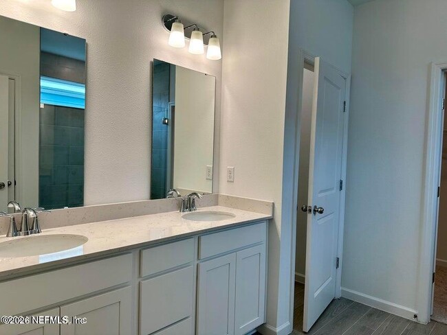 Building Photo - 6923 Skinners Dairy Wy