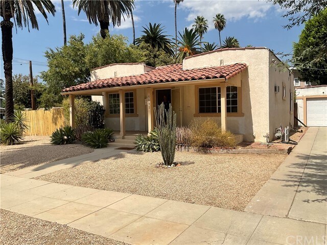 Primary Photo - 4091 Linwood Pl