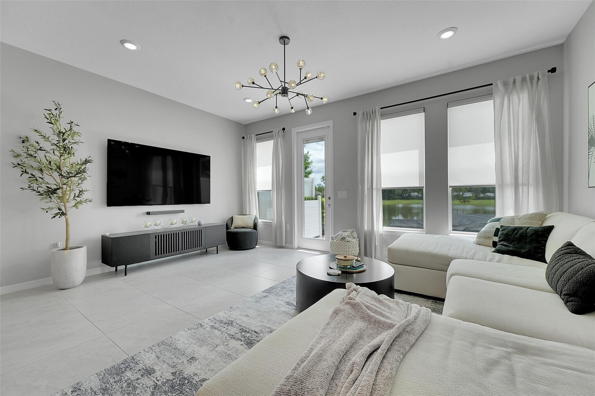 Building Photo - 6112 Rancho Ln