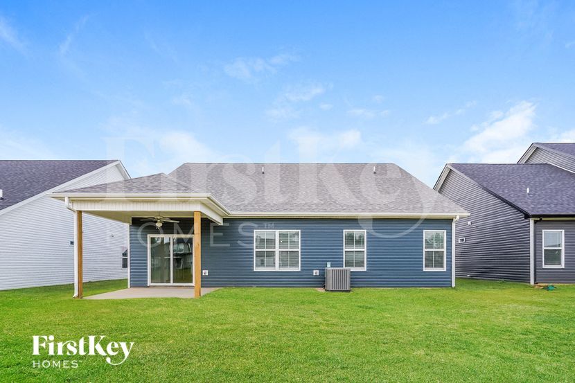 Building Photo - 623 Alvin Rd