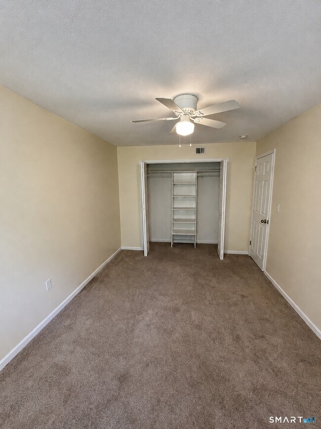 Building Photo - 123 Brittany Farms Rd