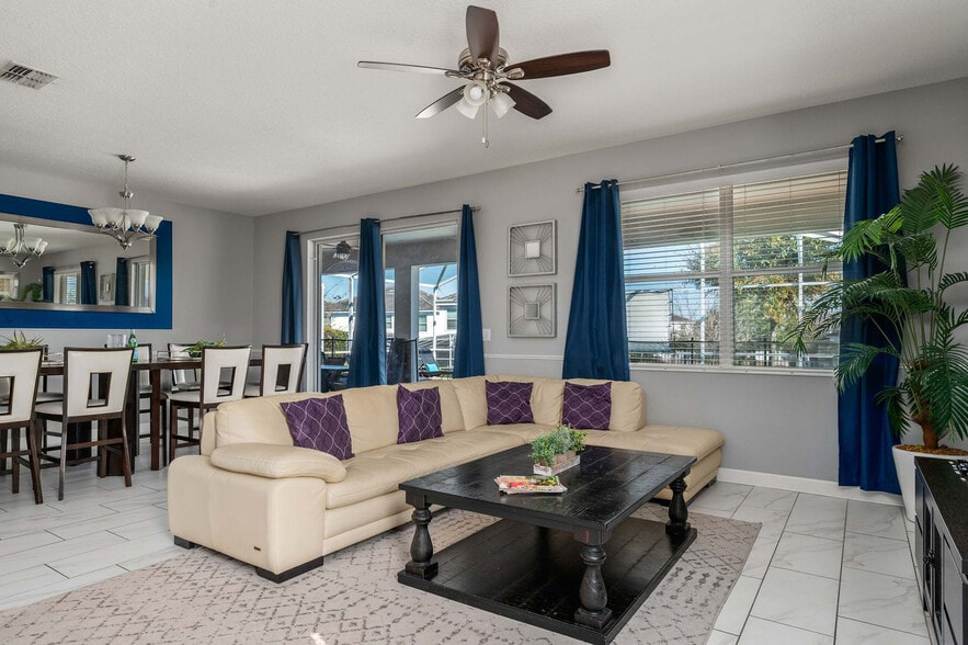 Building Photo - 9048 Sand Trap Dr