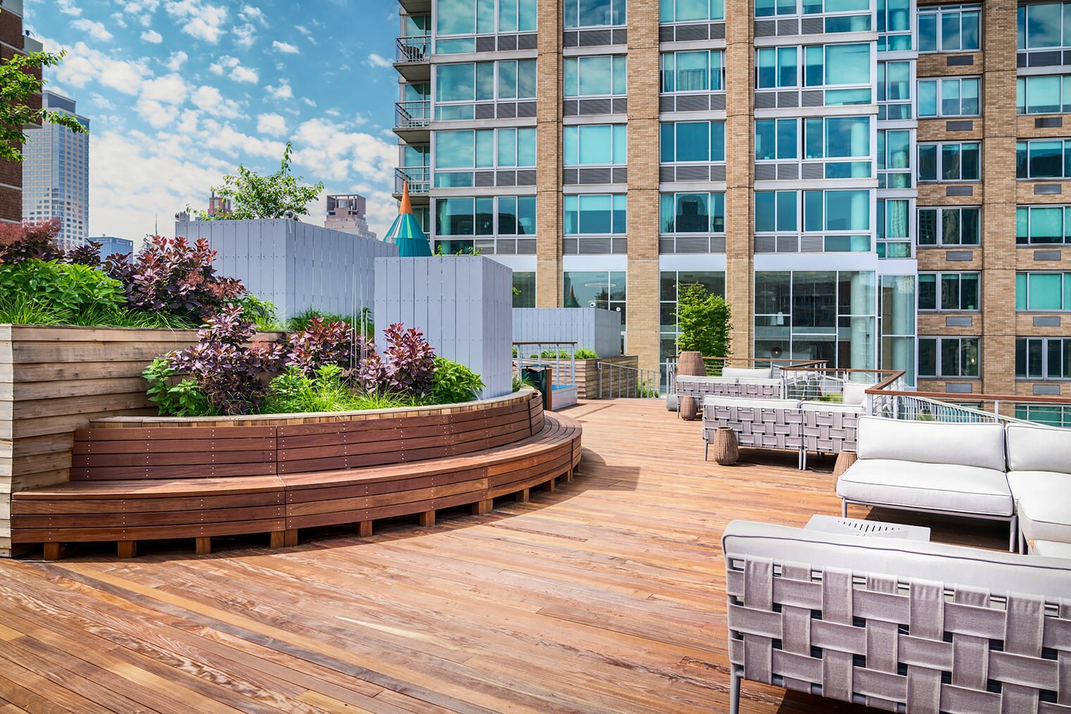 Building Photo - 101 W End Ave