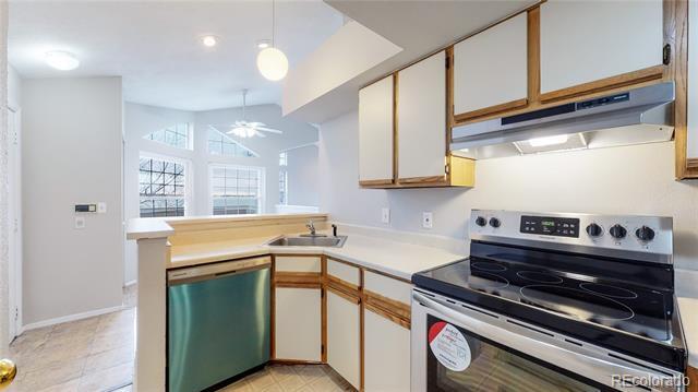 Building Photo - 4760 S Wadsworth Blvd