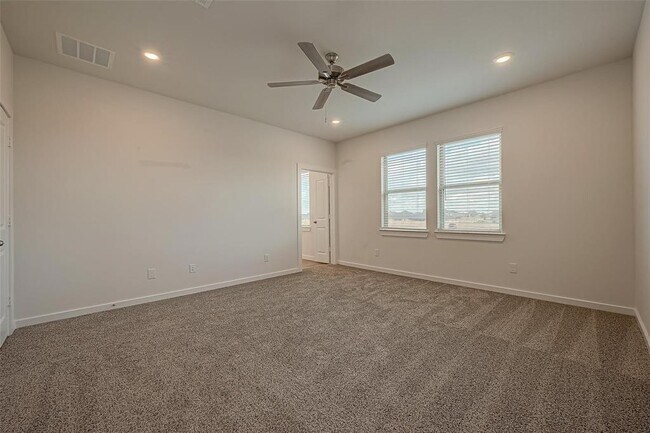 Building Photo - 17110 Pentland Hls Wy