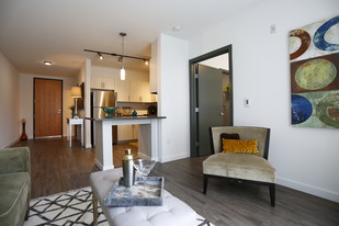 Building Photo - Greenwood Place Apartments