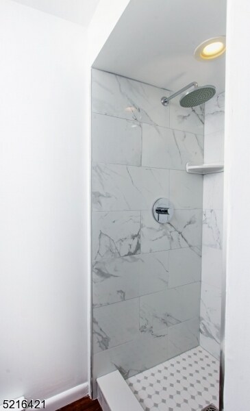 Building Photo - 117 Main St