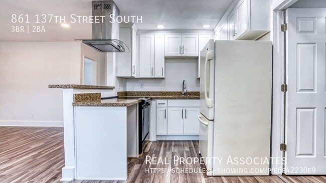 Building Photo - 861 137th St S
