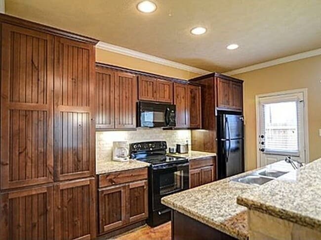 Building Photo - 3376 Keefer Loop