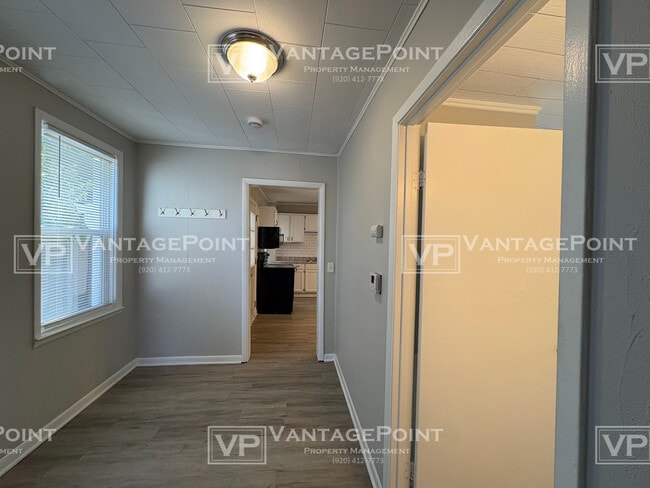 Building Photo - 1711 12th St