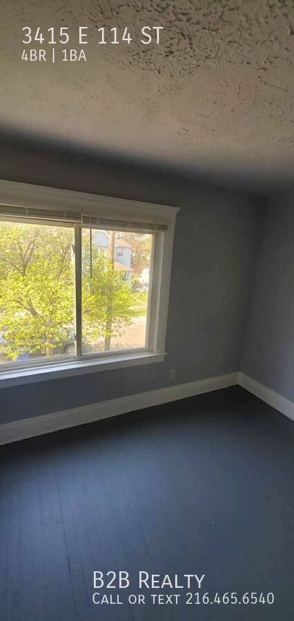 Building Photo - 3415 E 114th St