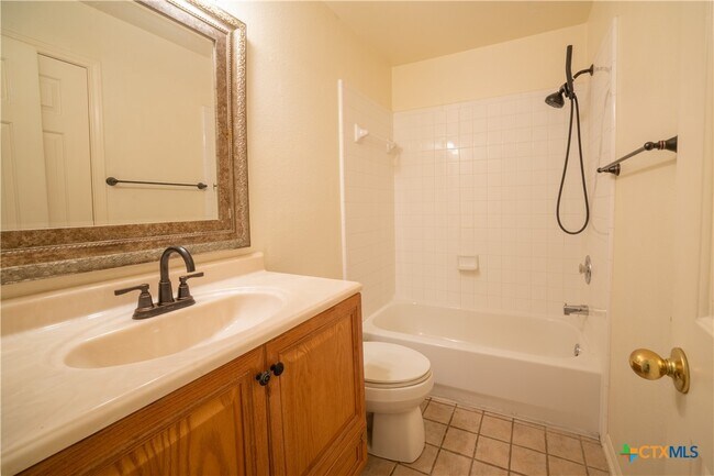 Building Photo - 1131 River Rock