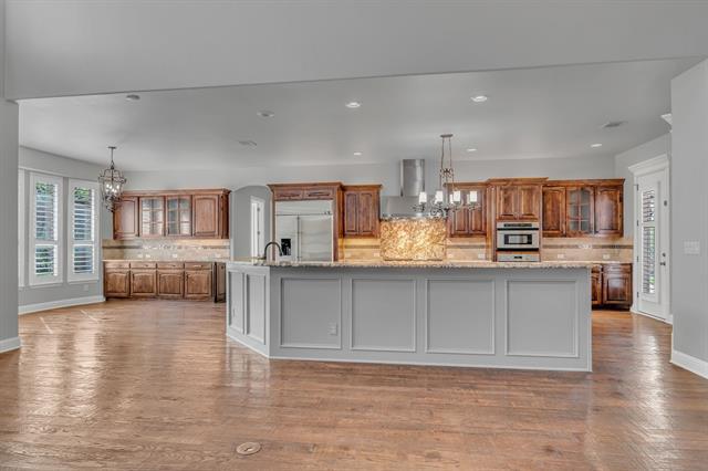 Building Photo - 3705 Falcon Dr