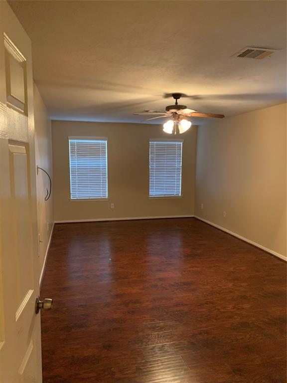 Building Photo - 5429 Lilac Grove Ln