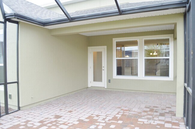 Building Photo - 174 Spring Park Ave