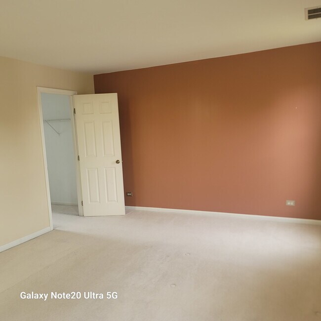 Building Photo - 1431 Orleans Dr