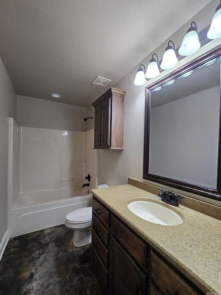 Building Photo - 203 N Bernis St