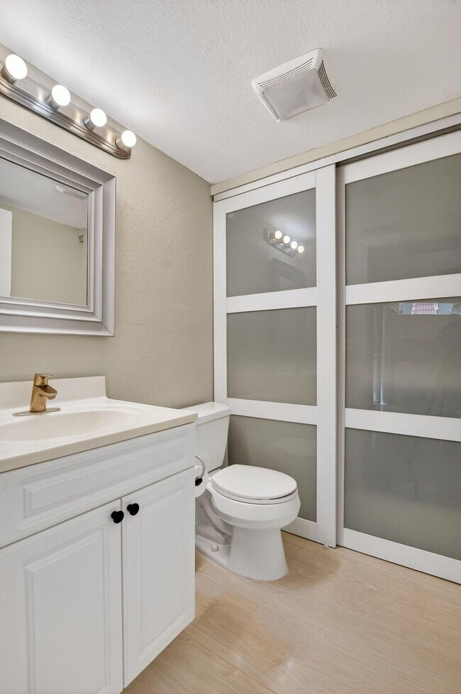 Building Photo - 8099 Severn Dr