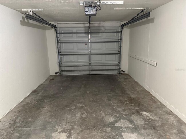 Building Photo - 6039 20th St