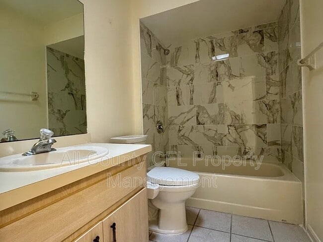 Building Photo - 2911 Woolridge Dr