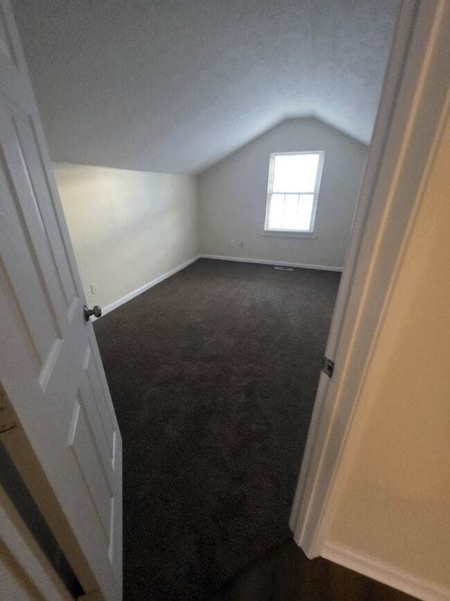 Building Photo - 4819 May Ridge Ln