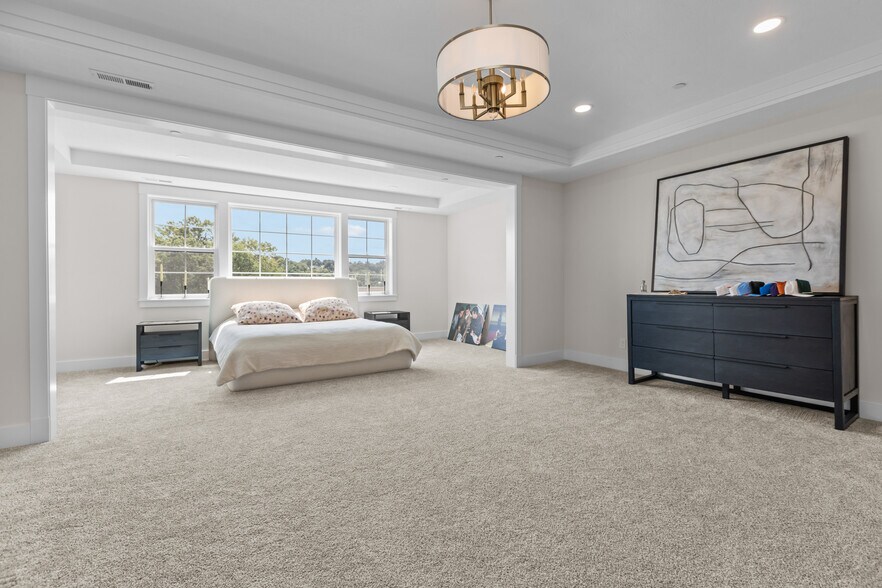 Building Photo - 134 Enclave Dr