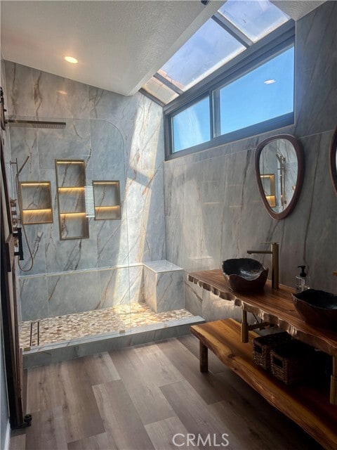 Building Photo - 5 Falcon Crest Ln