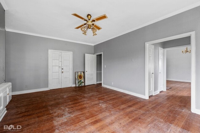 Building Photo - Home For Rent!