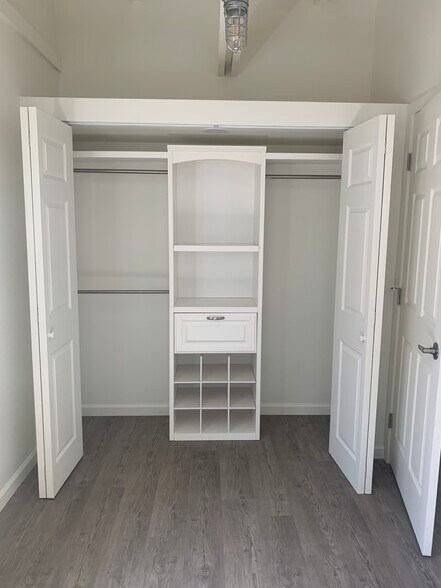 Closet organizer - 120 2nd St