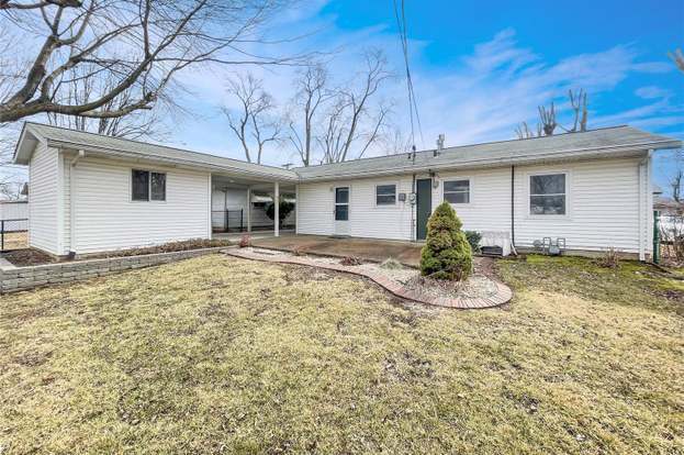 Building Photo - 3907 Memorial Dr